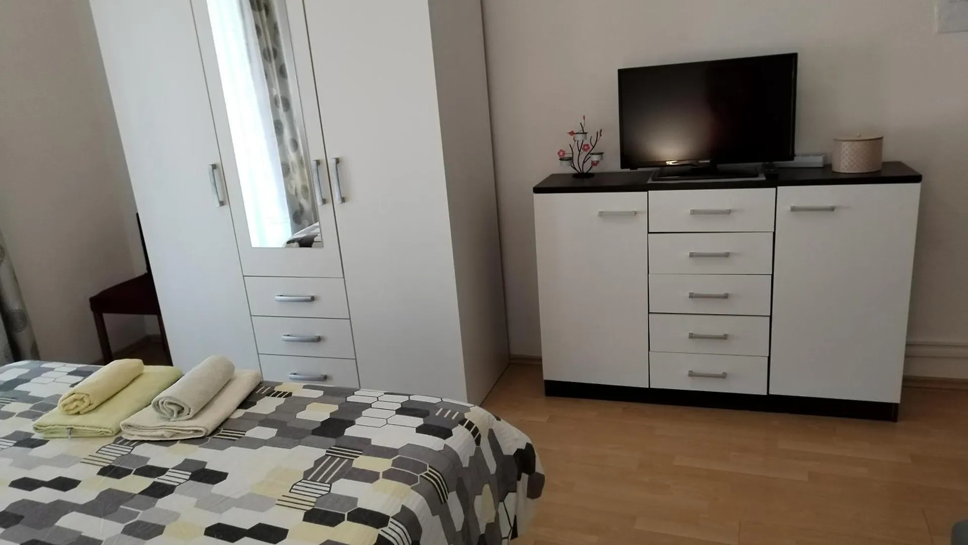 Apartments Erika Pula